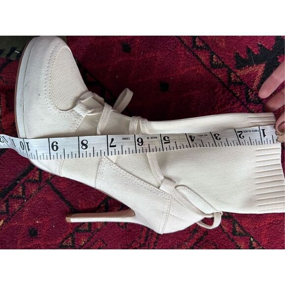 JF Just Fab Lou White Throwback Lace-Up Bootie Heel Size 6.5 - Picture 15 of 16